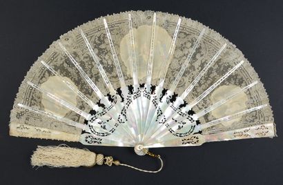 null The Bouquet, circa 1880
Folded fan, the leaf in fine needle lace, cream color,...