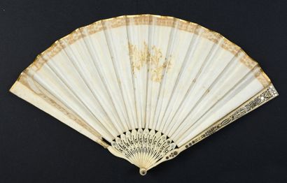 null Chinese inspiration, circa 1800-1820
Folded fan, called "Lilliputian", the skin...