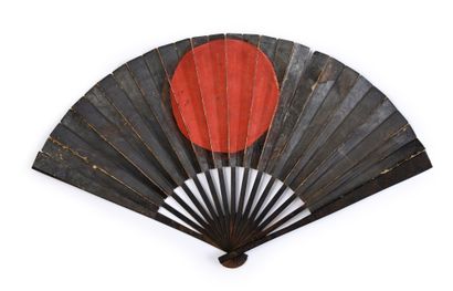  Gun-Sen, Japon, XIXe siècle Éventail plié, de combat (??), destiné aux samouraïs,...