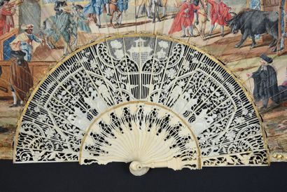 null The Bullfight, circa 1750
Rare folded fan, the double sheet of paper, mounted...
