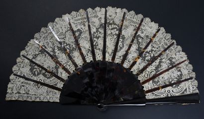 null Flowers, circa 1880-1890
Folded fan, the leaf in needle lace decorated with...