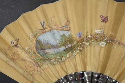 null Paysage aux papillons, circa 1880
Folded fan, the yellow ochre silk sheet painted...