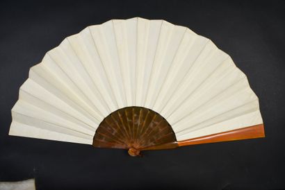 null Paredes, Summer Stroll, ca. 1890
Large folded fan, the double sheet of skin...