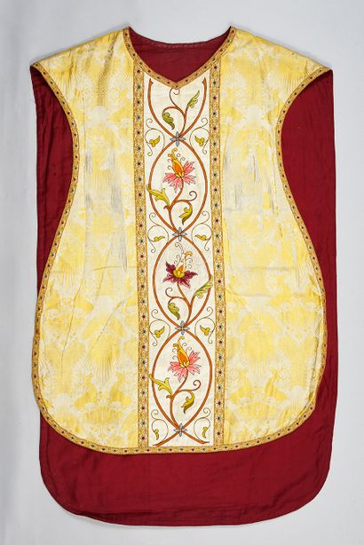 null Chasuble au Sacré-cœur, vers 1900-1910, damas bicolore en réplique d'une étoffe...