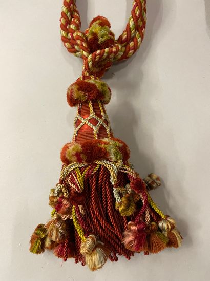 null Meeting of passementerie, circa 1880-1900, mainly : pair of bell cords in pink...