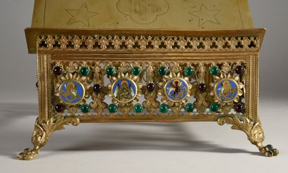 null Tabor, circa 1900, in gilt bronze, gallery decorated with scrolls of flowers...