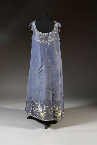 null Embroidered dress, probably Istanbul workshops, Turkey, late eighteenth-early...