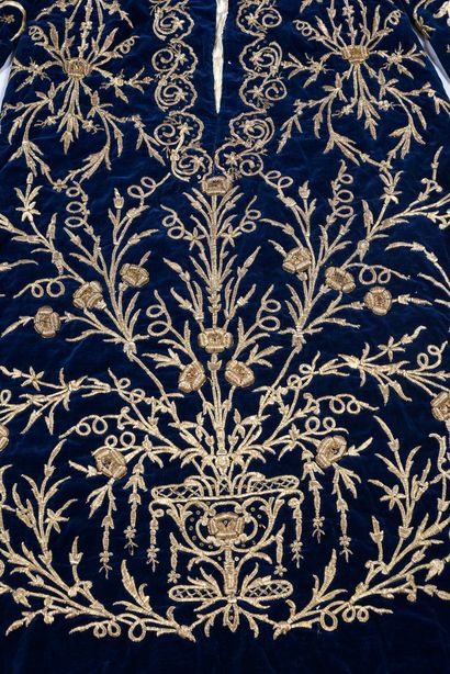 null Wedding caftan, Turkey, second half of the 19th century, midnight blue cotton...
