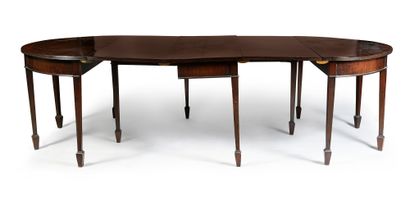 null Mahogany and mahogany veneer dining table with transformation
Can form a pair...