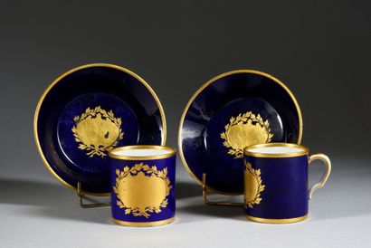  Pair of 18th century Sèvres porcelain litron cups (3rd size) and their saucers Marks...