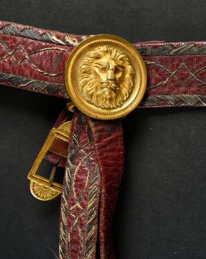 null Very nice officer's belt in red gold morocco, with a double buckle with lion...