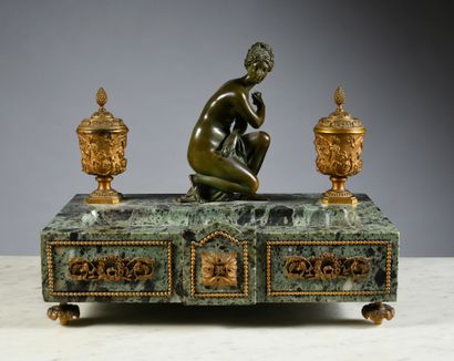 null Antique green or Egyptian green marble desk inkwell, decorated with a crouching...