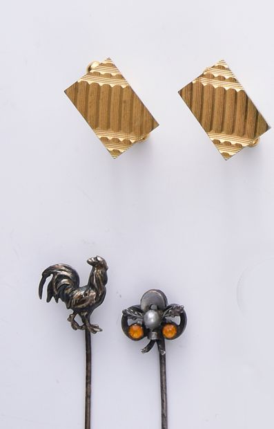null Lot including a tie pin with a rooster, another with a clover, and a pair of...
