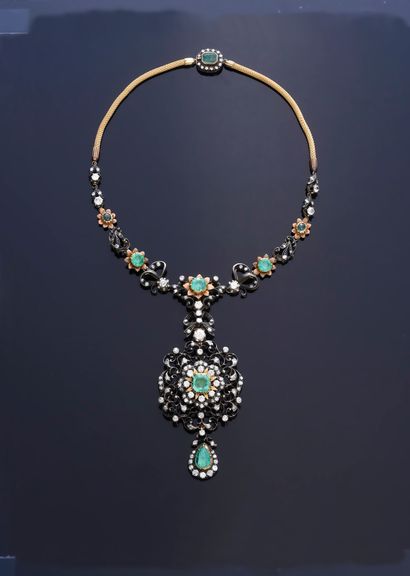 Spectacular necklace in gold 750th and silver...