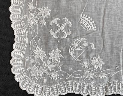null Four embroidered handkerchiefs, monogram and crowns, 2nd half of the 19th century.
In...