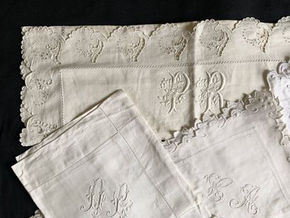 null Gathering of pairs of pillowcases and embroidered pillowcases, late nineteenth...