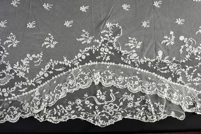 null Large ruffle, application of England, 2nd half of the 19th century.
A graceful...