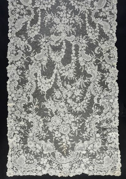 null Rare stole in English stitch, spindle and needle, Belgium, 2nd half of the 19th...