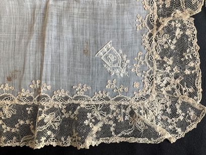 null Meeting of handkerchiefs, embroidery and lace, early twentieth century. 
 Thirteen...
