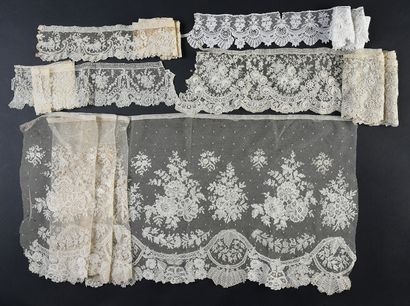 null Five ruffles, Gauze stitch and application, Belgium, 2nd half of the 19th century.
Four...