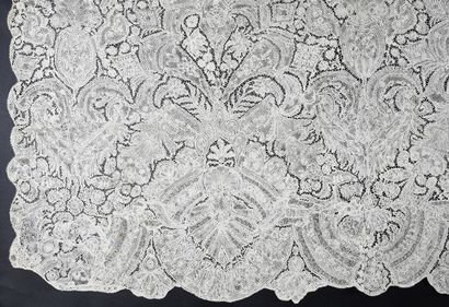 null Large panel, Brussels "Point d'Angleterre", spindles, circa 1720-30.
Probably...