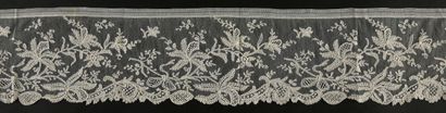 null Two ruffles in Point d'Angleterre, Belgium, 2nd half of the XIXth century.
One...