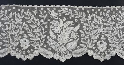 null Border, Honiton, spindles and needle, end of the 19th century.
In lace type...