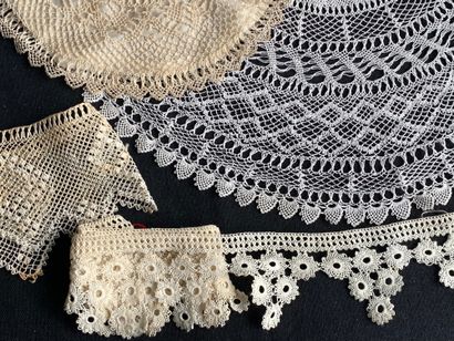 null Bebilla lace, late nineteenth and first half of the twentieth century.
A communion...