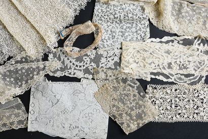 null Meeting of laces, 17th, 18th and 19th century.
Metrages and documents in lace...