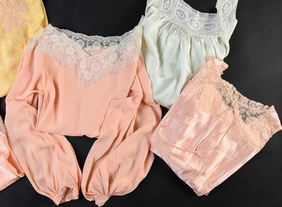 null Silk and lace lingerie, circa 1930-40. 
 Five pieces of silk and lace lingerie...