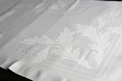 null Three damask tablecloths, Art Nouveau, circa 1900.
With structured designs of...