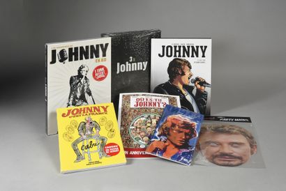  JOHNNY HALLYDAY (1943/2017): Chanteur et acteur. 1 lot de 8 livres et 1 publication...