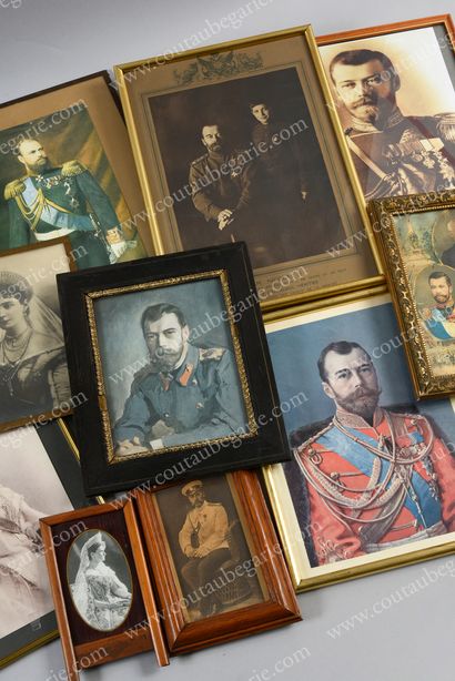 null IMPERIAL FAMILY
Set of 15 frames containing engravings, lithographs, chromolithographs...