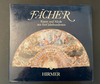null Fächer. Kunst und Mode aus fünf Jahrhunderten. Munich, Hirmer Verlag, 1987....