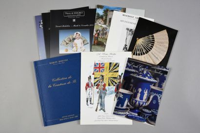null * TAJAN - Cinq catalogues de ventes de la maison de ventes aux enchères parisienne,
Tajan,...