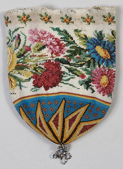 null Pearl knit purse, circa 1830, decorated with a garland of roses, peonies and...