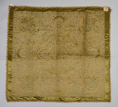 null Carpet of table or bohça, Turkey about 1900, green silk satin embroidered in...