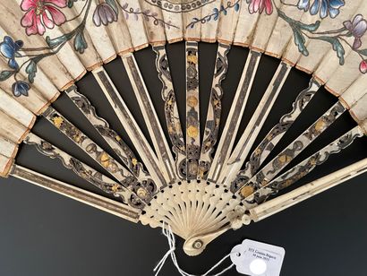 null L'échange amoureux, ca. 1770-1780
Folded fan, the silk leaf painted with flowers...