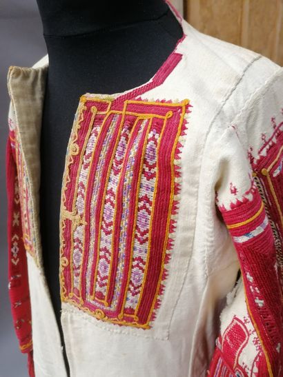 null Embroidered woman's tunic, Balkans, Macedonia first third of the twentieth century,...