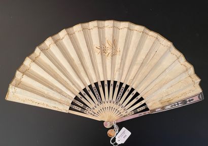 null The presentation, circa 1820
Folded fan, the leaf made of engraved paper and...