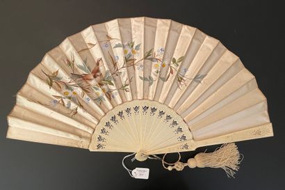 null Daisies and forget-me-nots, circa 1880-1890
Folded fan, the cream satin leaf...