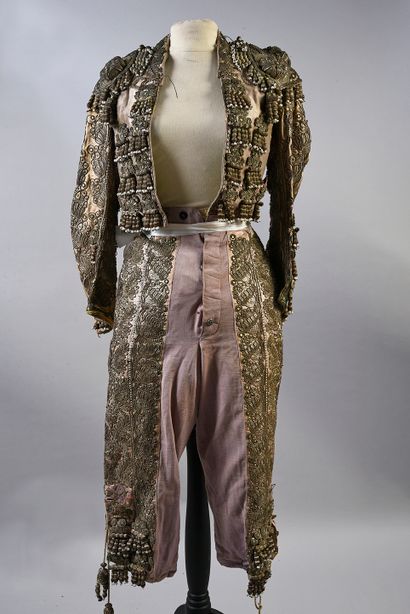 null Bullfighter's light suit, Spain, early twentieth century, short jacket in parma...