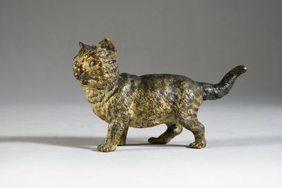 null Bronze de Vienne Chaton. Usures à la polychromie.
L. : 12 cm