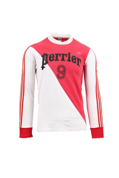 null Delio Onnis. Striker. Jersey n°9 of AS Monaco worn during the 1978-1979 edition...