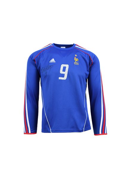null Marinette Pichon. Striker. Jersey n°9 of the French team worn during the qualification...