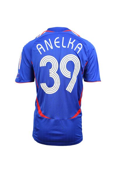 null Nicolas Anelka. Striker. Jersey n°39 of the French team for the Euro 2008 qualifying...