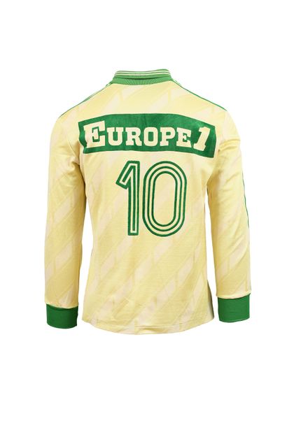 null Philippe Anziani. Striker. FC Nantes jersey n°10 worn during the 1987-1988 season...