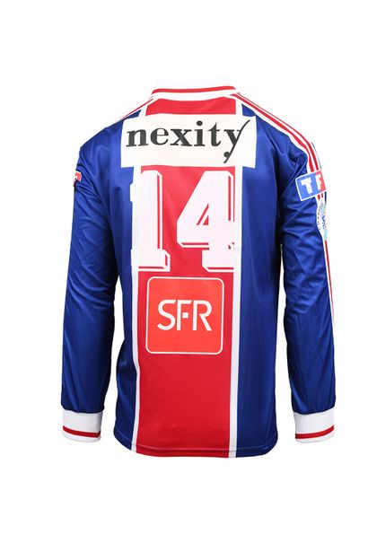 null Paris Saint-Germain. Jersey n°14 for the 2001-2002 edition of the French Cup....