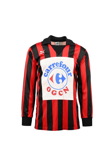 null OGC Nice. Jersey n°12 worn by the reserve or youth teams between 1983 and 1985....