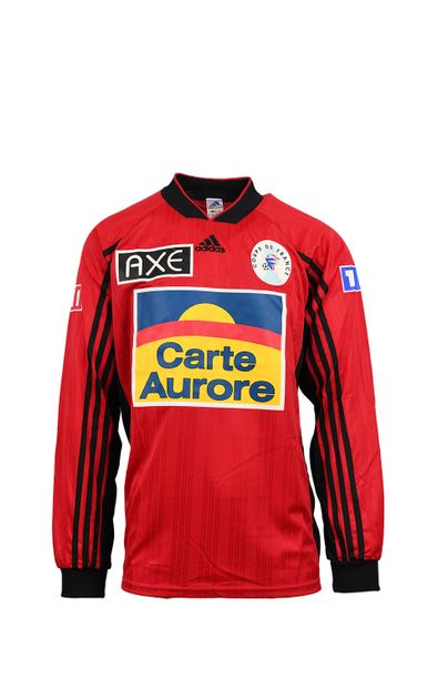 null Jérôme Denuault (cap). Defender. Jersey n°3 of Thouars Foot 79 for the 1998-1999...